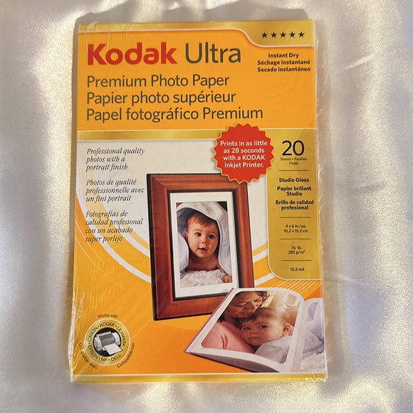 Brand New Kodak Ultra Premium Photo Paper Studio Gloss, 4x6 inch, 20 Sheets - Picture 2 of 4